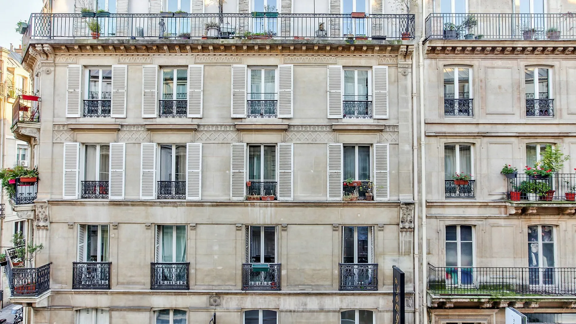 17 Luxury Parisien Flat Montorgueil 2