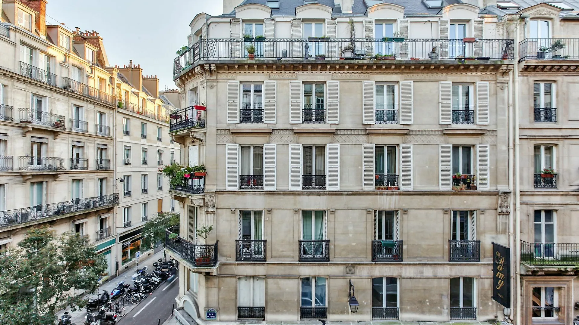 17 Luxury Parisien Flat Montorgueil 2 Apartment Paris